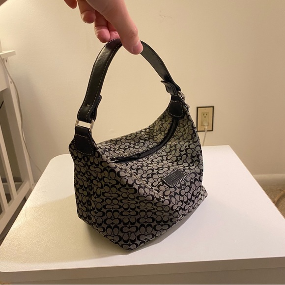 Coach Purse - Picture 3 of 7